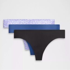 Lululemon Invisiwear Mid-Rise Thong Underwear 3 pack medium no sho seamless